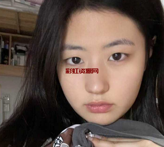 星火教育张姓老师与男友分手 被高中同学一顿饭