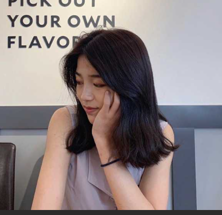 湾湾反差泄密！半哄半骗灌醉美女保险推销员