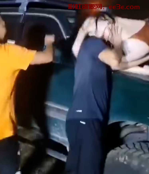 大型趴现场 车友会户外派对 比基尼大奶女车友激情
